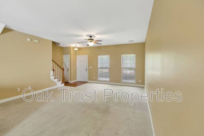 Building Photo - 126 Tuscany Ct