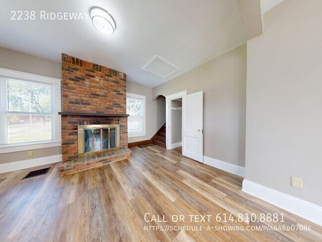 Building Photo - 2238 Ridgeway Ave