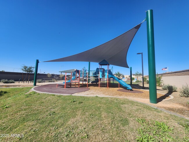 Building Photo - 3814 S 87th Dr
