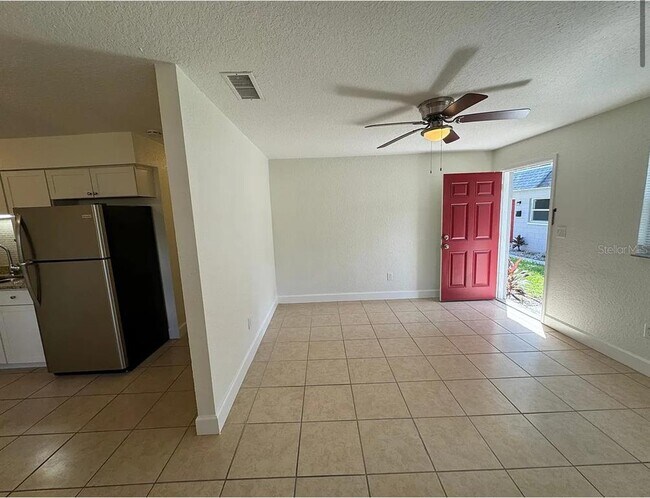 Building Photo - 139 E Patterson St