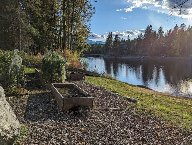 Building Photo - 134 Hanaford Rd