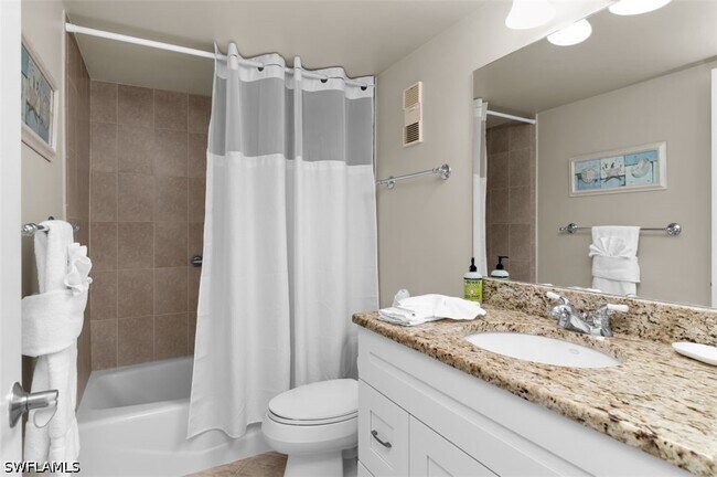 Building Photo - 440 Seaview Ct