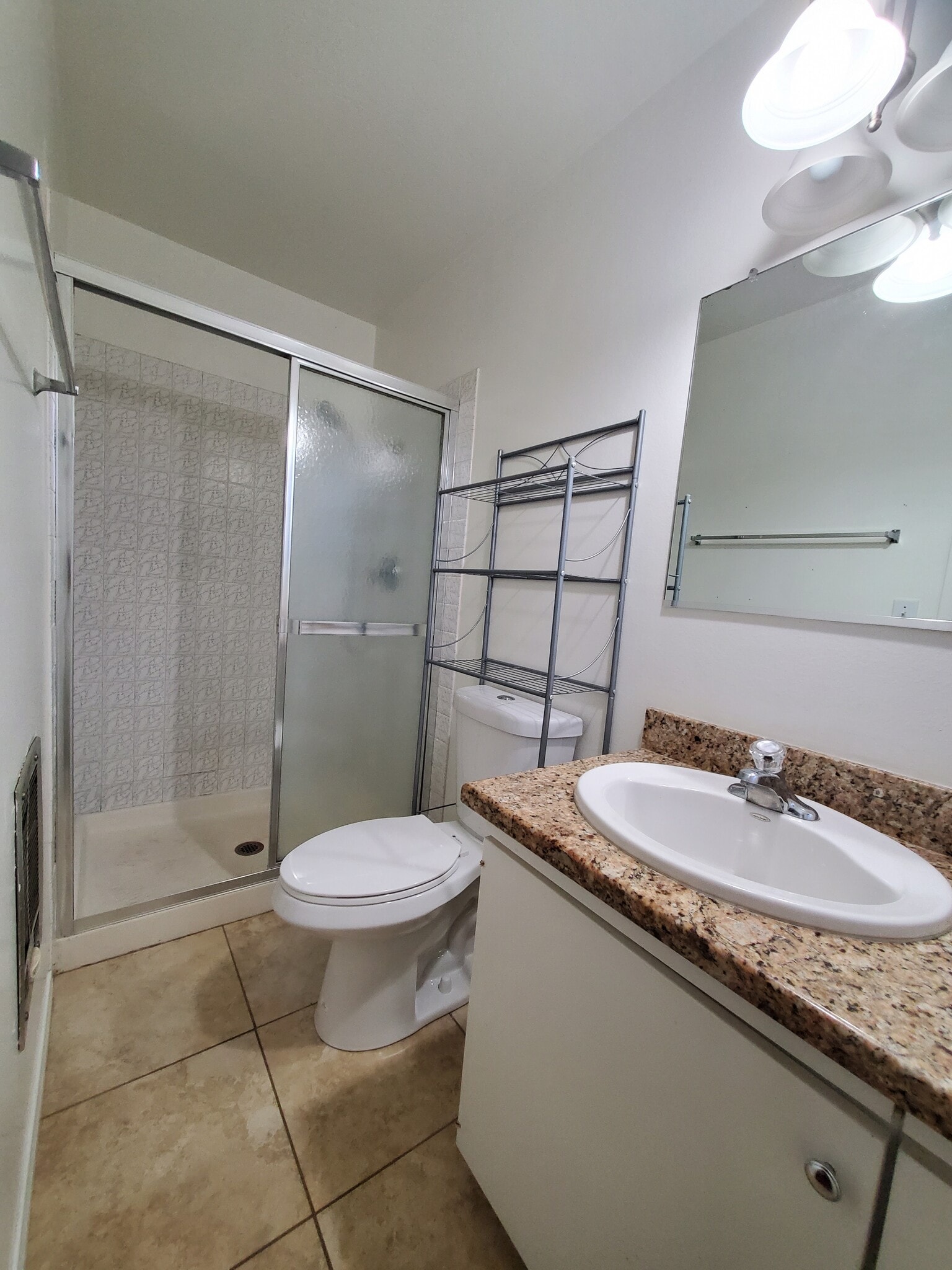 Bathroom 2-2 - 14281 Green Valley Dr