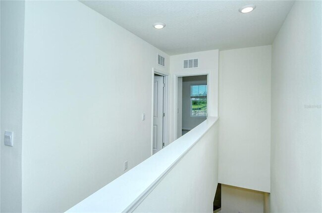 Building Photo - 11419 Planetree Pl