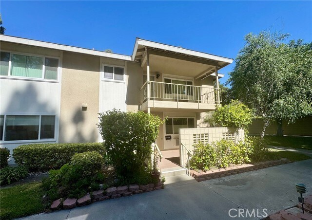Primary Photo - 281 Avenida Carmel