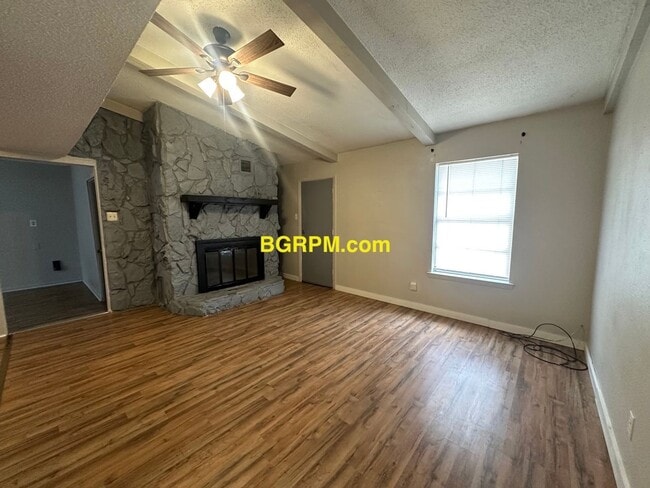 Building Photo - 1812 Neely St