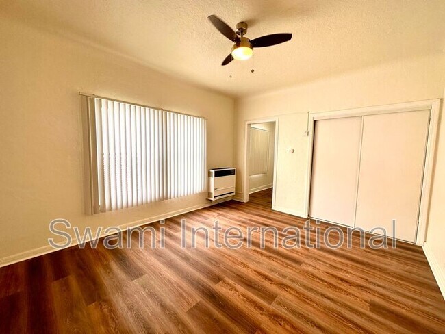 Building Photo - 521 N Avalon Blvd