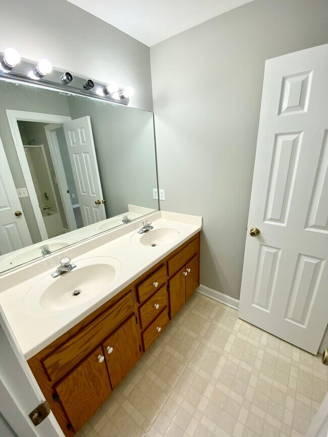 Building Photo - 6437 Village Woods Court