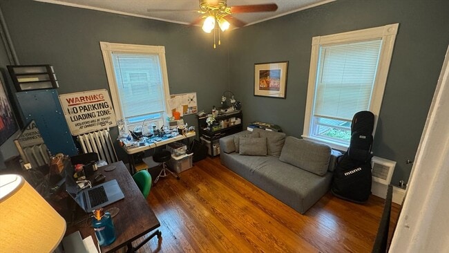 Building Photo - 66 Hall Ave