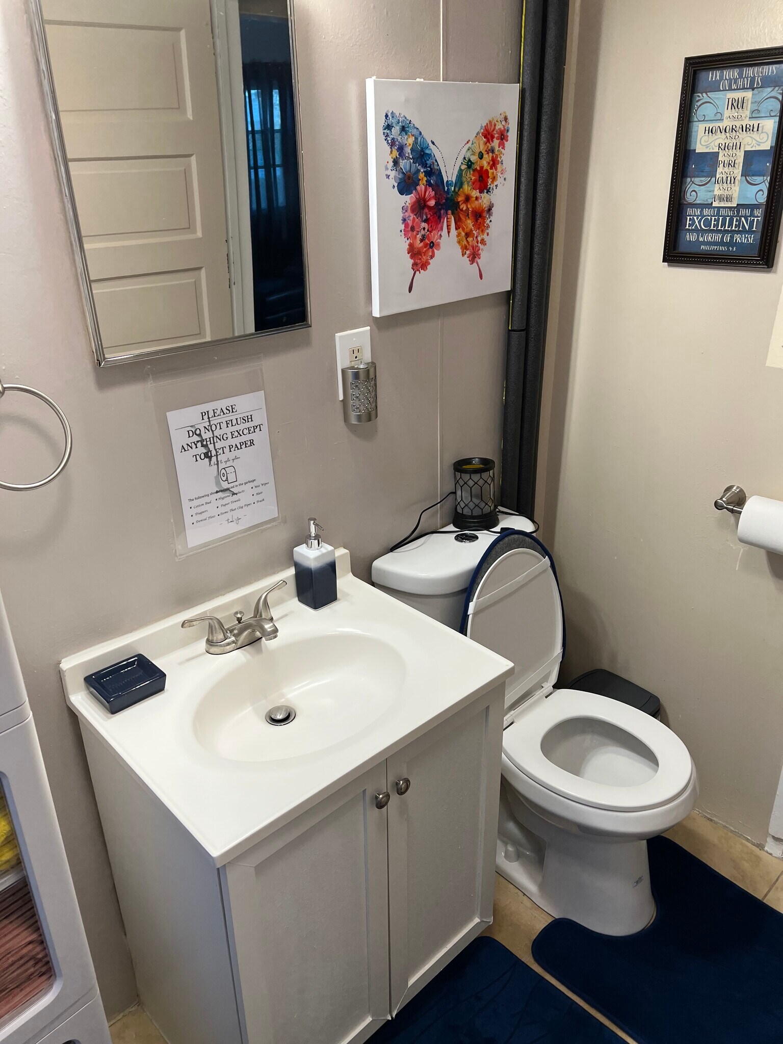 Building Photo - 160 Stafford Ave