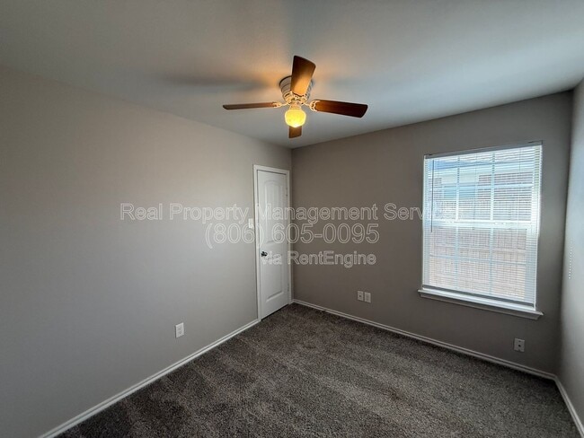 Building Photo - 8912 Avenue T