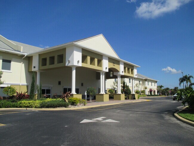 Building Photo - 31 Canterbury B