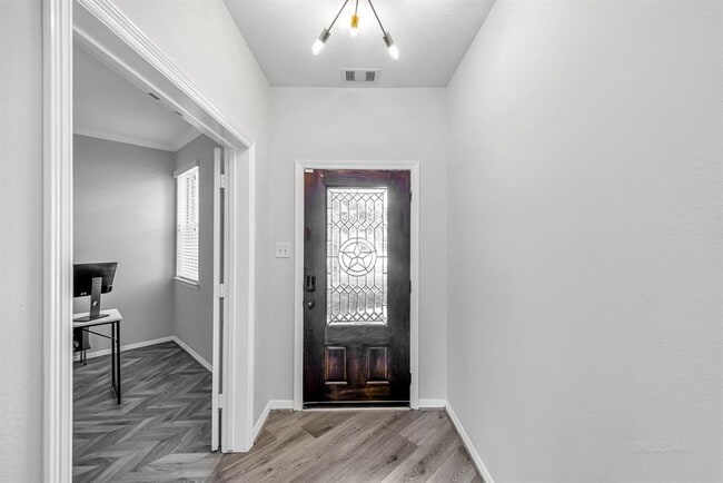 Building Photo - 3927 Candle Gate Ln