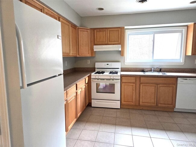 Building Photo - 18 Pavilion Ridge Way