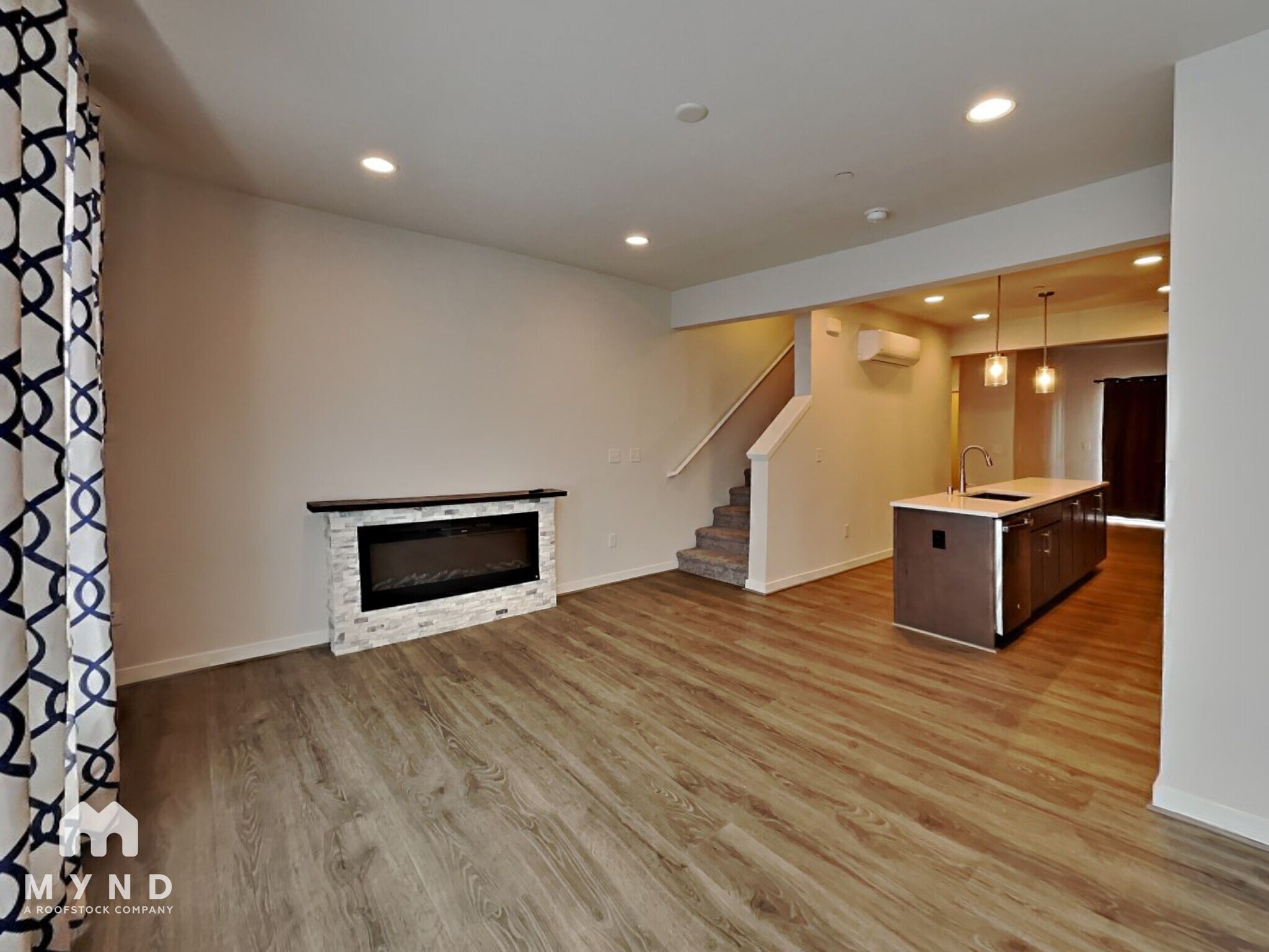 Building Photo - 10944 NE 189th St