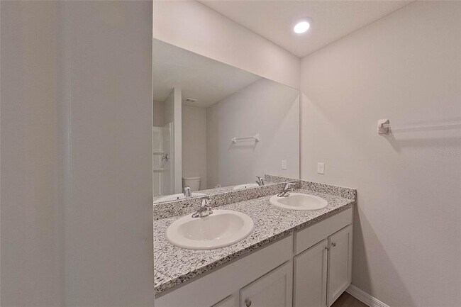 Building Photo - 8688 SW 43rd Ter