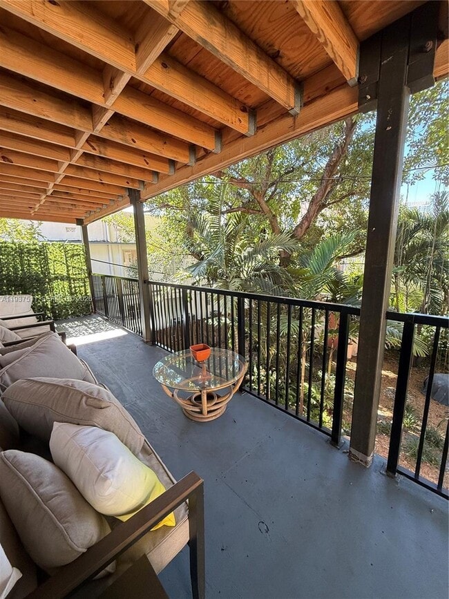 Building Photo - 1550 Jefferson Ave