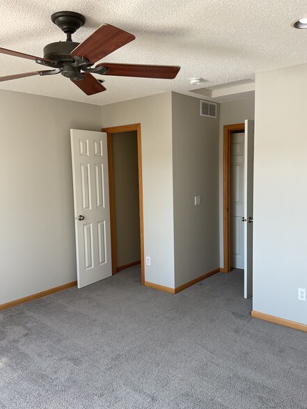 Guest Bedroom - 17366 River Birch Pl