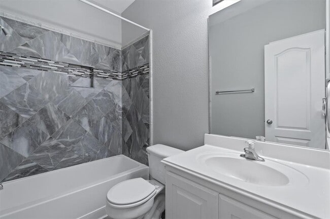 Building Photo - 1083 Zeus Cir