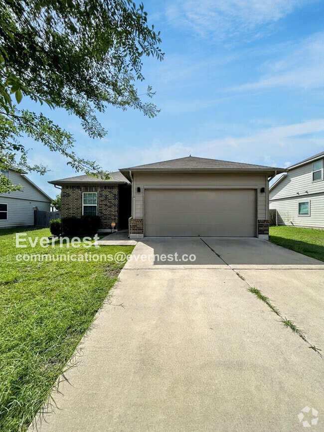 Building Photo - 396 Waterloo Dr