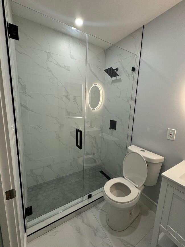 Building Photo - 1230 NW 70th St