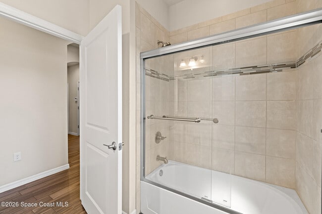 Building Photo - 2601 Trasona Dr