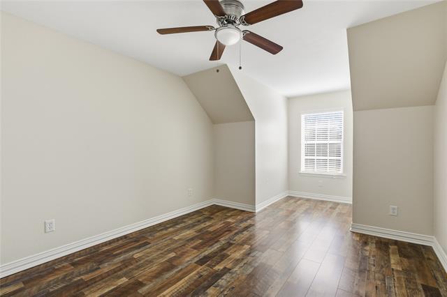 Building Photo - 609 E McGee St