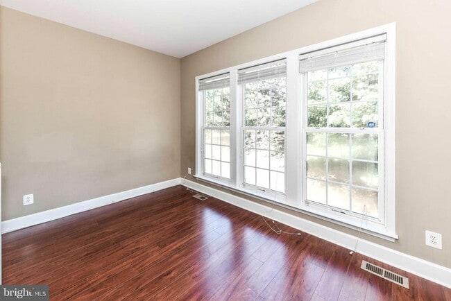 Building Photo - 42832 Bittner Square