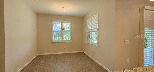 Building Photo - 7416 S Moss Rose