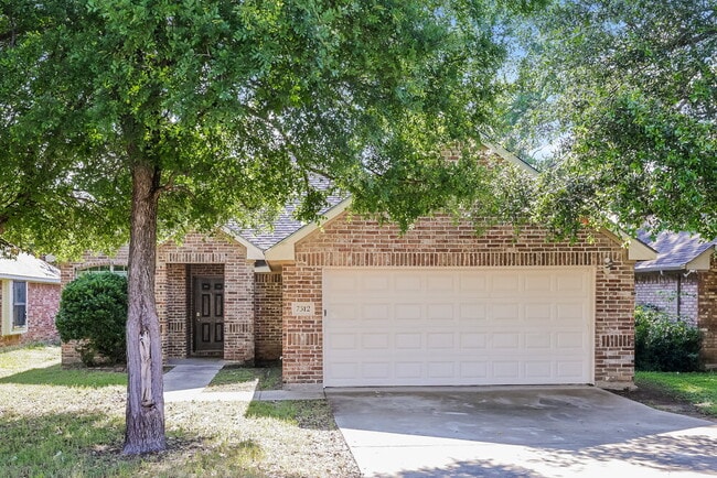 Building Photo - 7312 Sierra Way