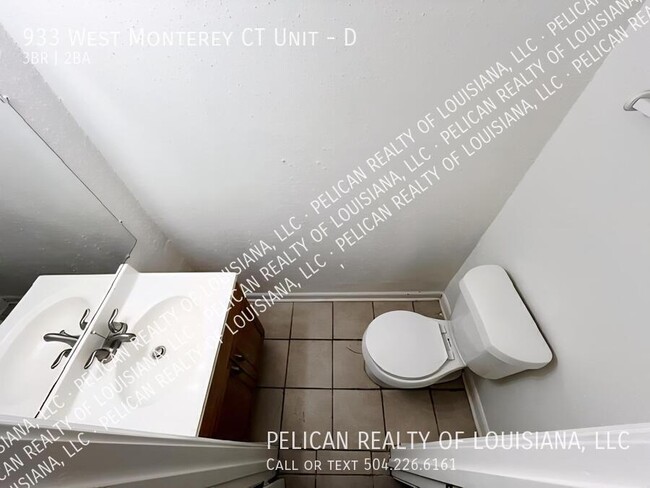 Building Photo - 933 Monterey Ct S