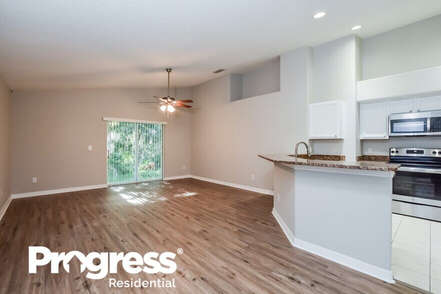 Building Photo - 4926 Walnut Ridge Dr