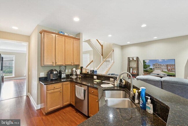 Building Photo - 42832 Bittner Square
