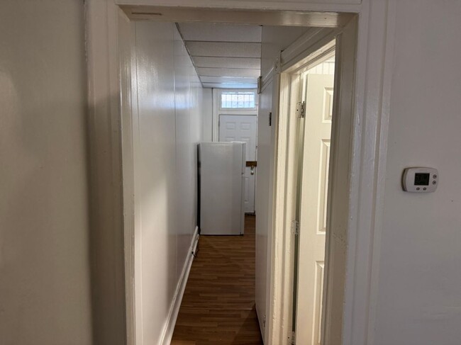 Building Photo - 537 Sanford Pl