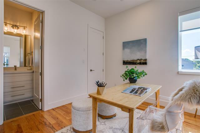 Building Photo - 5711 Bryan Pkwy