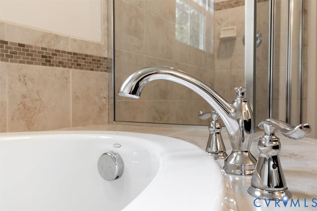 Building Photo - 10430 Eagle Ct