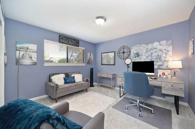 Building Photo - 9487 Dalton Way