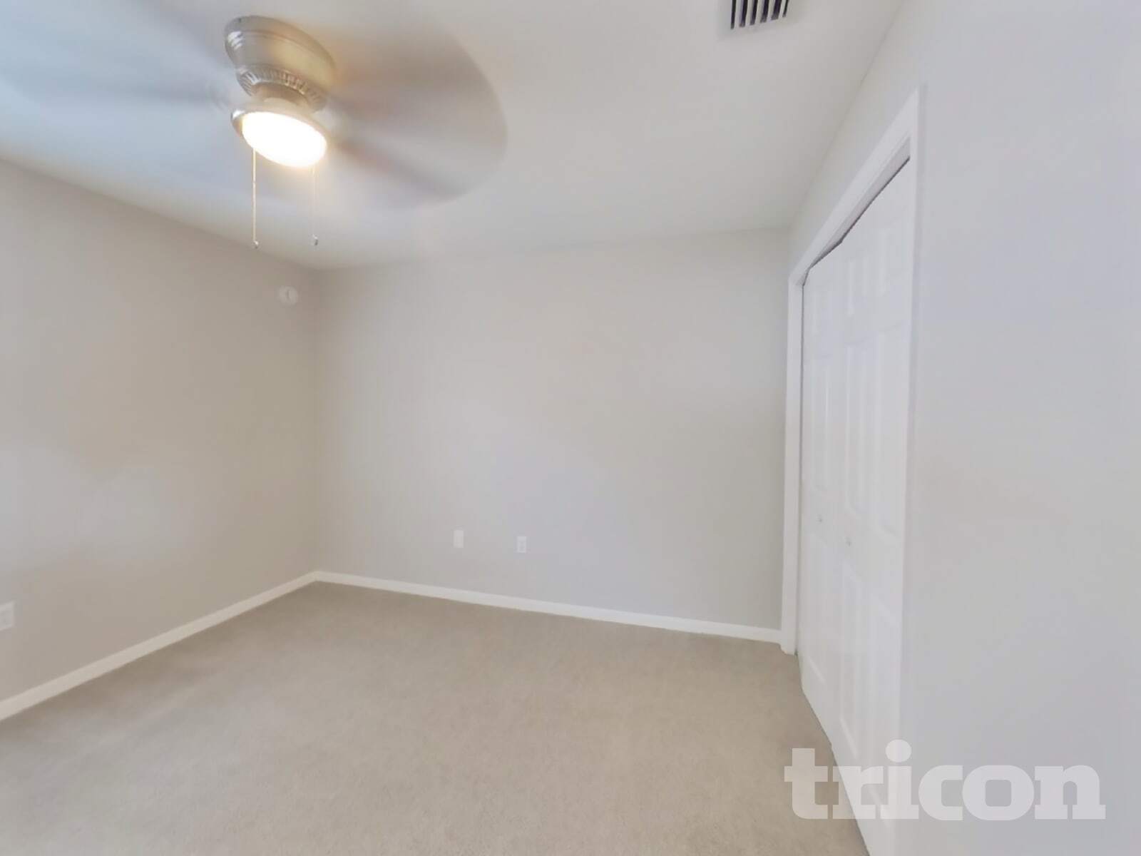 Building Photo - 4739 Acorn Dr