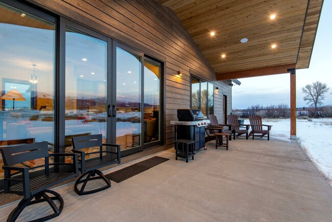 Building Photo - 339 Wild Cat Canyon Loop