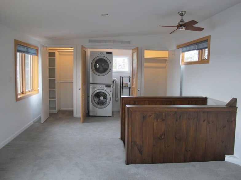BR -closets & laundry - 61 Pleasant St