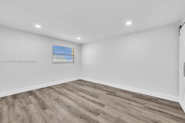 Building Photo - 1201 SW 128th Terrace