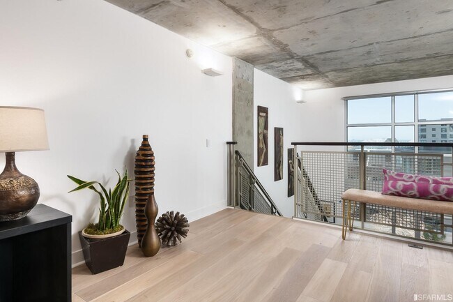 Building Photo - 200 Brannan St