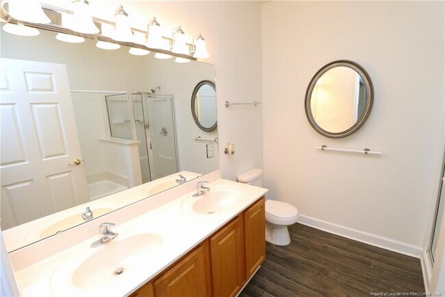 Building Photo - 223 Eyam Hall Ln