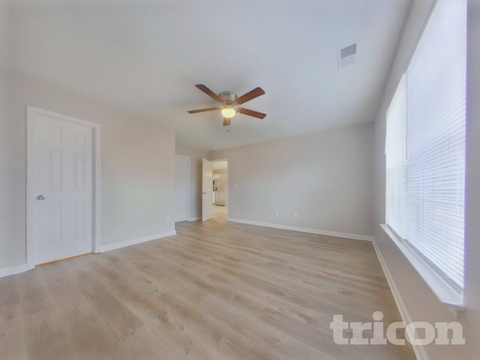 Building Photo - 558 Robins Egg Dr