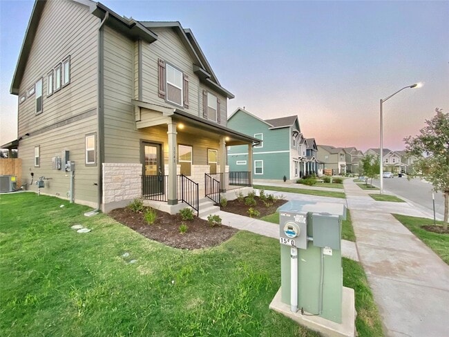 Building Photo - 1548 Weatherford Ln