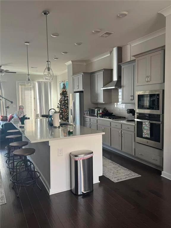 Building Photo - 670 Hudson Wy