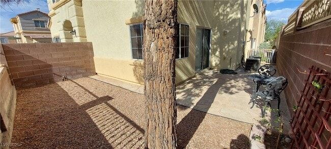 Building Photo - 10613 Golden Aspen Ct