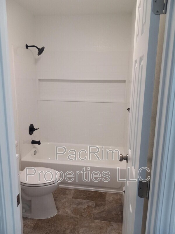 Building Photo - 8831 Cordell Cir