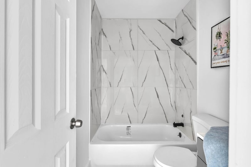 Building Photo - 801 SW 15th Ave