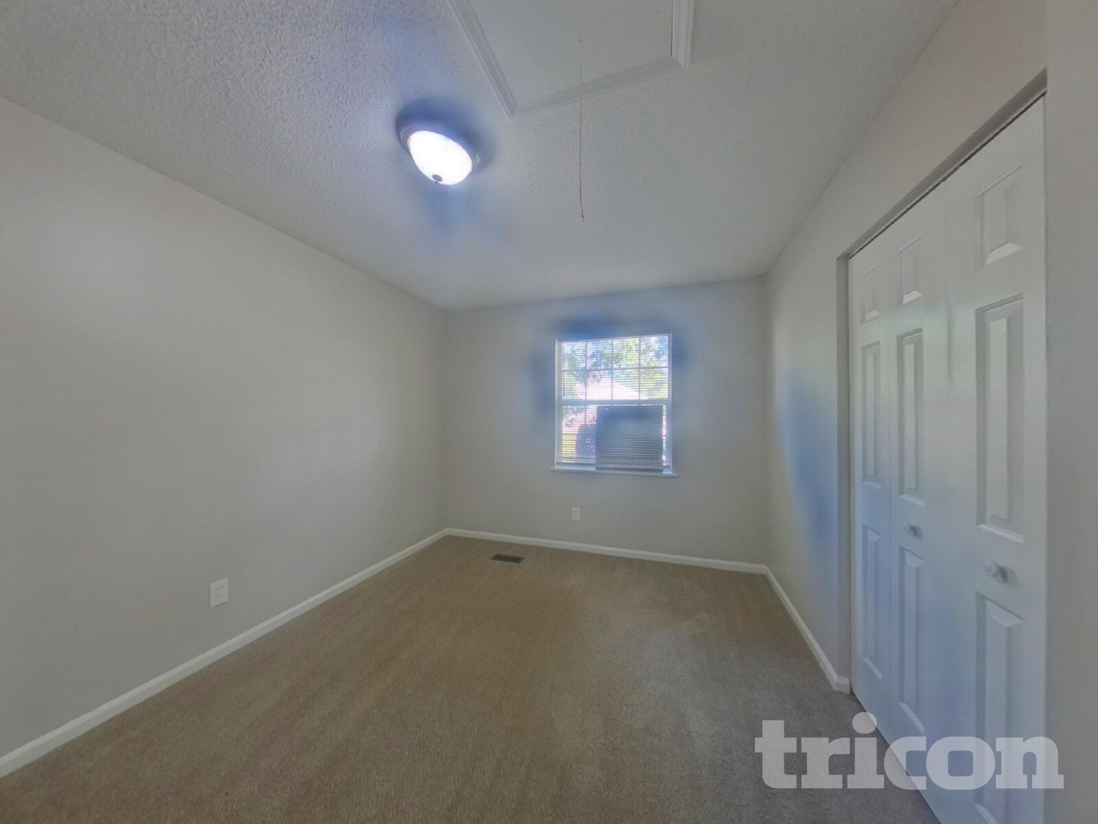 Building Photo - 202 Stockport Rd